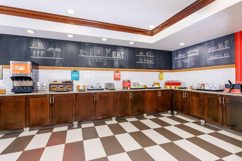 Hampton Inn Titusville/I-95 Kennedy Space Center Restaurant foto